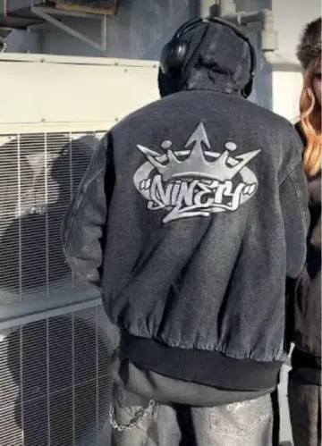 다크 그레이 데님 자켓 후드 부착