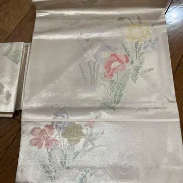 새상품 미사용 꽃무늬 나고야 오비 옅은 크림색