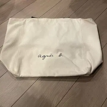 아네스베 토트백