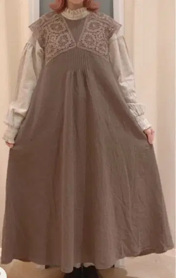 부품 레이스 원피스 모카 사만사 모스모스 슬리브리스