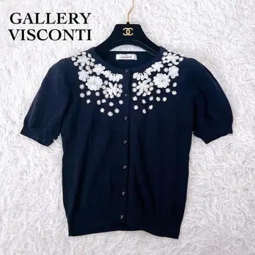 GALLERY VISCONTI 꽃 모티브 자수 반팔 가디건 네이비 컬러