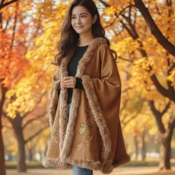 하나뿐인 꽃무늬 자수 & 퍼가 귀여운 브라운 플리스 판초