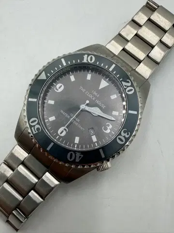 THE CLOCK HOUSE 쿼츠 손목시계 다이버 타입