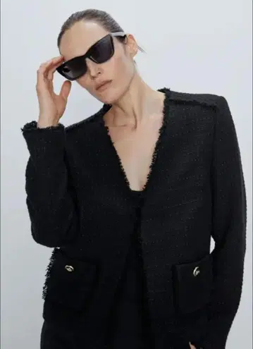 자라 ZARA 트위드 버튼리스 노카라 테일러드 자켓 M