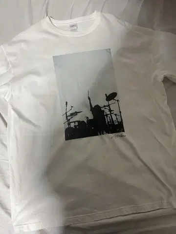 TOMOYA STUDIO T셔츠 XL