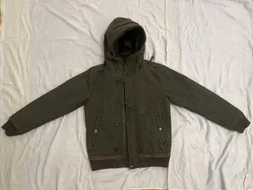BEAMS 올리브 그린 밀리터리 자켓