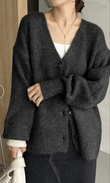 CAPRICIEUX LE'MAGE 가디건 모찌후와 V 가디건