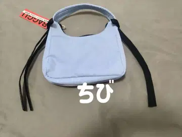 Sandyliang baggu 스카이블루 숄더백 블랙 스트랩