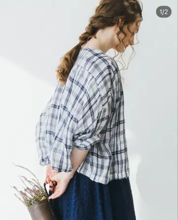 네스트로브 린넨 거즈 체크 블라우스