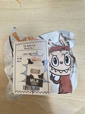 THE MONSTERS Wacky Mart Milk