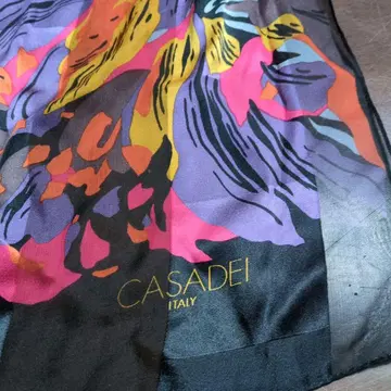 CASADEI 꽃무늬 스카프 이탈리아제