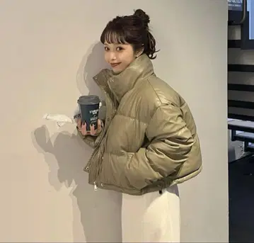 새상품급 nugu 인조 가죽 패딩 자켓 숏 기장 다운 자켓