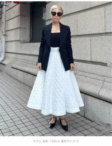 JENNE 기능 충전솜 퀼팅 스커트