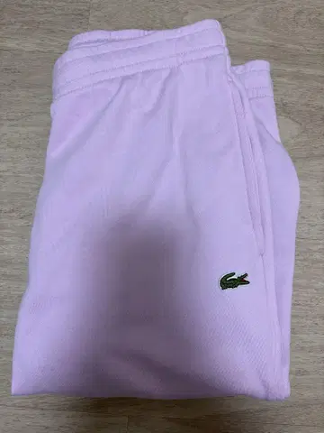[ 미사용 새상품 ] LACOSTE 슬림 핏 조거 팬츠 L 핑크