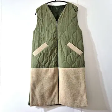 하르메크 올리브 그린 x 베이지 퀼팅 롱 베스트 SIZE M