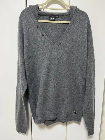아르마니 익스체인지 그레이 V넥 스웨터 버튼 포함