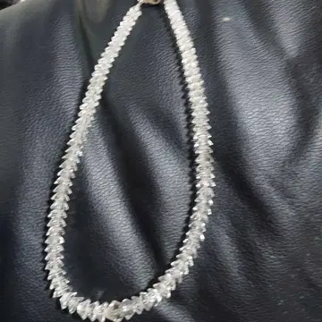 크리스탈 비즈 목걸이