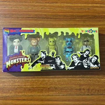 베어브릭 유니버셜 스튜디오 몬스터즈 토이저러스 한정판