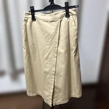 HUMAN WOMAN 베이지 큐롯 팬츠