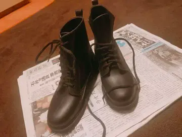 블랙 가죽 하이컷 워크 부츠