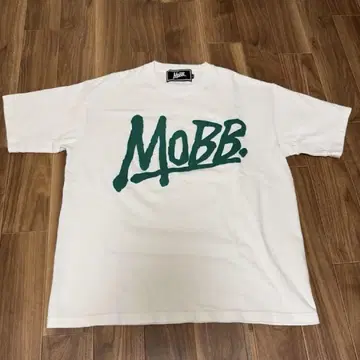 MOBB 화이트 티셔츠 M 사이즈