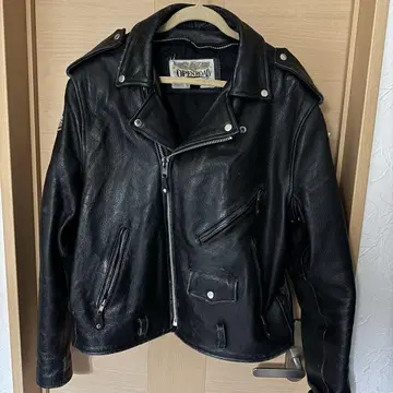 오픈 로드 블랙 가죽 더블 라이더스