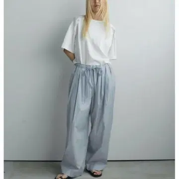 새상품급 anuke Stripe Rough Pants 38 사이즈