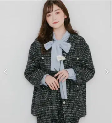 SENSE OF PLACE HEYUMM 트위드 노카라 자켓