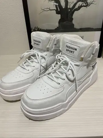 FASHION SPORT 화이트 하이컷 스니커즈
