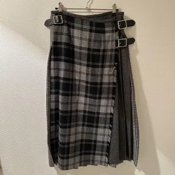 O'NEIL OF DUBLIN 오닐 오브 더블린 울 랩 스커트