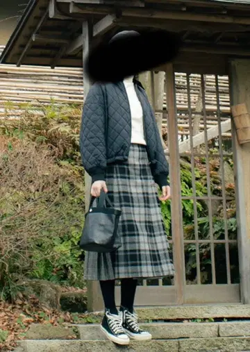 O'NEIL OF DUBLIN 오닐 오브 더블린 울 랩 스커트