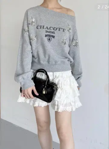SNIDEL Chacott 자수 맨투맨 풀오버