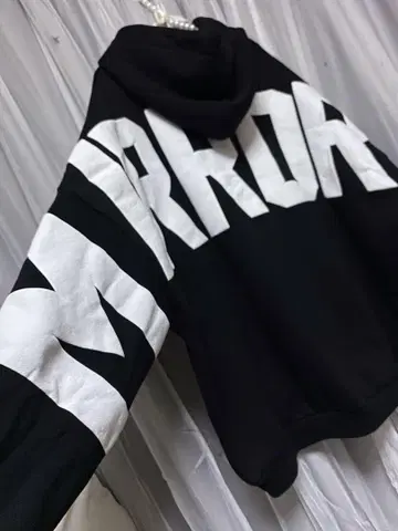 MIRROR9 후드티