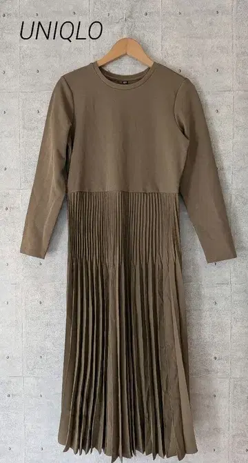 UNIQLO 유니클로 콤비네이션 원피스 플리츠 짙은 베이지