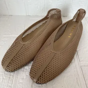 [레메] 메쉬 플랫슈즈 램 가죽 23cm 2025