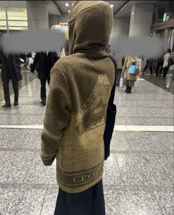 C.P company x PALCE 더플 코트