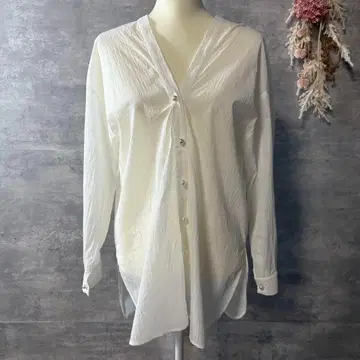 Loungedress 펄 V 블라우스 긴팔 화이트 프리 사이즈
