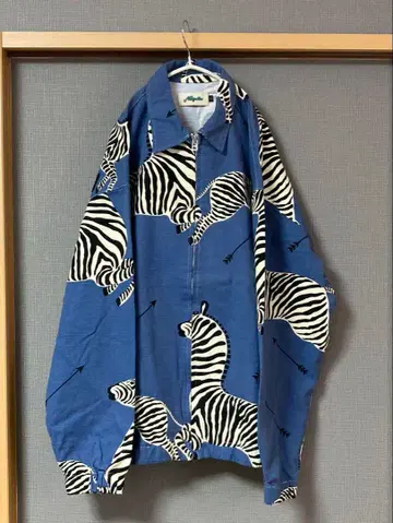 Nasngwam 나스와무 시마우마 자켓 제브라 네이티브