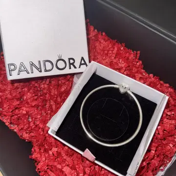 Pandora 하트 모티브 뱅글