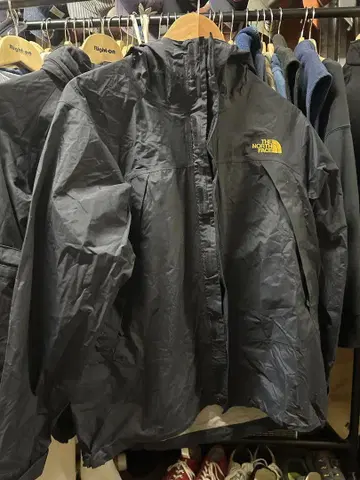 THE NORTH FACE 블랙 마운틴 파카 m