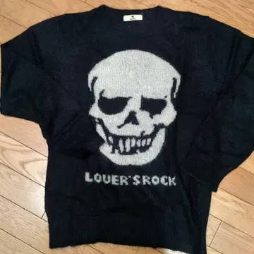 LOUER'S ROCK 스컬 프린트 니트 스웨터