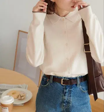 Discoat 쫄깃쫄깃 카라 가디건