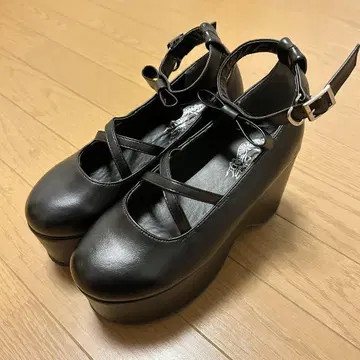 통굽 펌프스 블랙