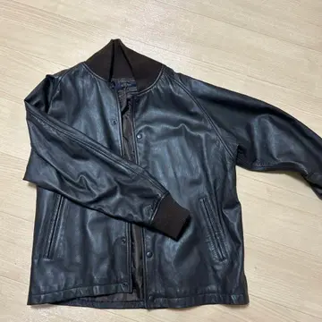 모던 디자인 블랙 레더 봄버 자켓