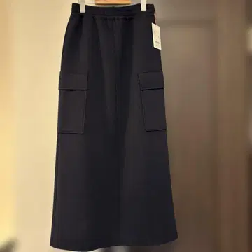 새상품! 택 포함 Mal 레레레 씨 파시오네 본딩 스커트