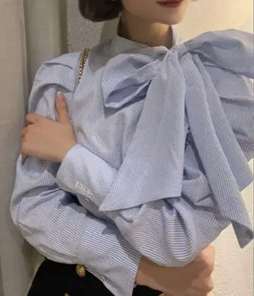 bibiy 리본 블라우스