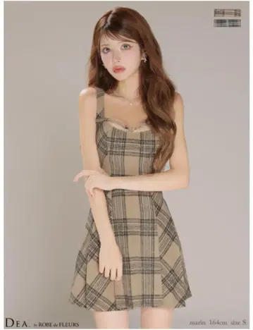 로브 드 플뢰르 체크 플레어 드레스