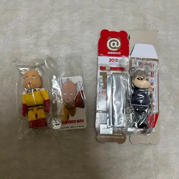 원펀맨 BE@RBRICK 베어브릭 사이타마 & 제노스 A