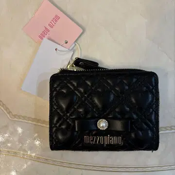 mezzopiano 블랙 이단 접이식 지갑