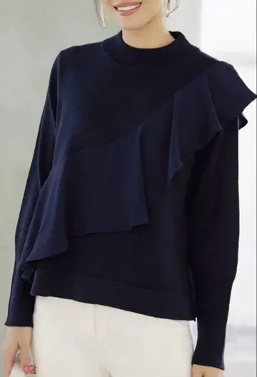 [ STYLE DELI ] 프릴 라인 하이넥 니트